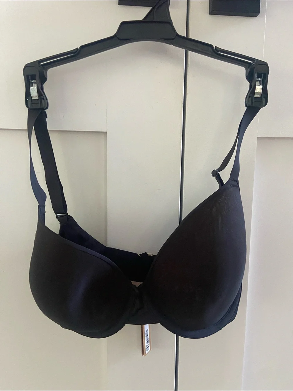 SKIMS Black Seamless T-Shirt Bra